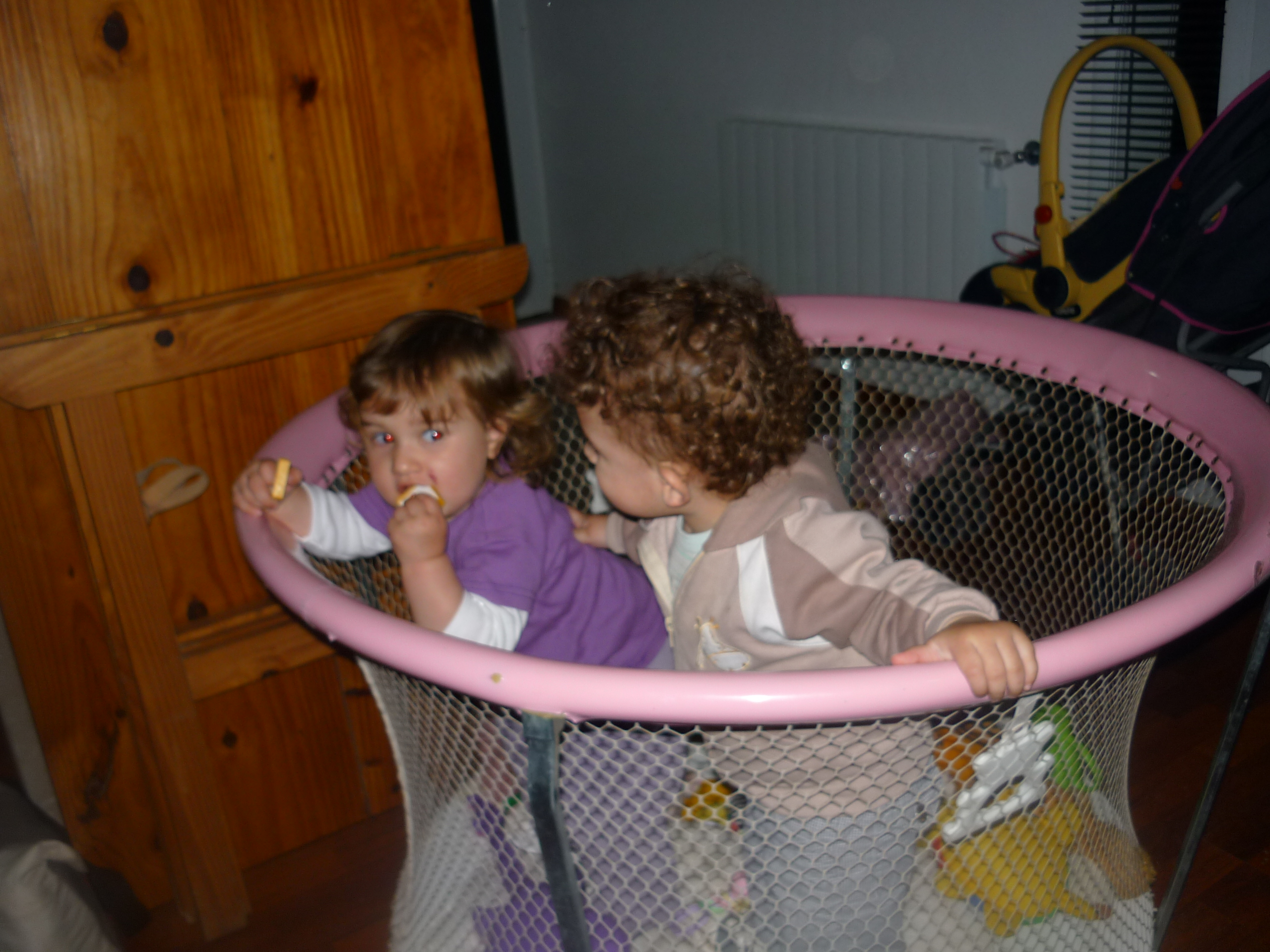 fotos/2011-10-10 - Iara indiecita, cena chiquilo/P1020317.JPG